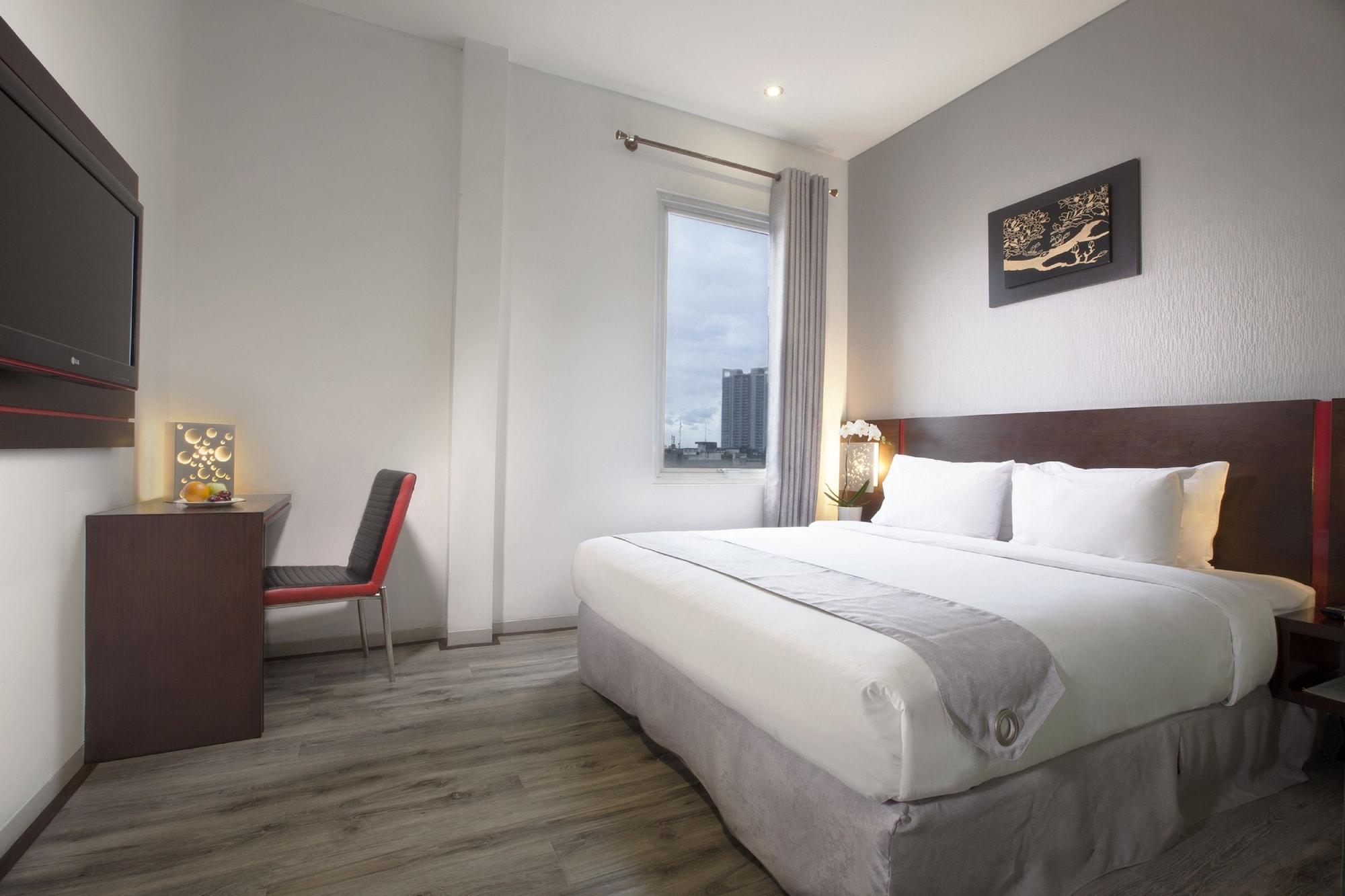 Oak Tree Urban Hotel Dżakarta Zewnętrze zdjęcie