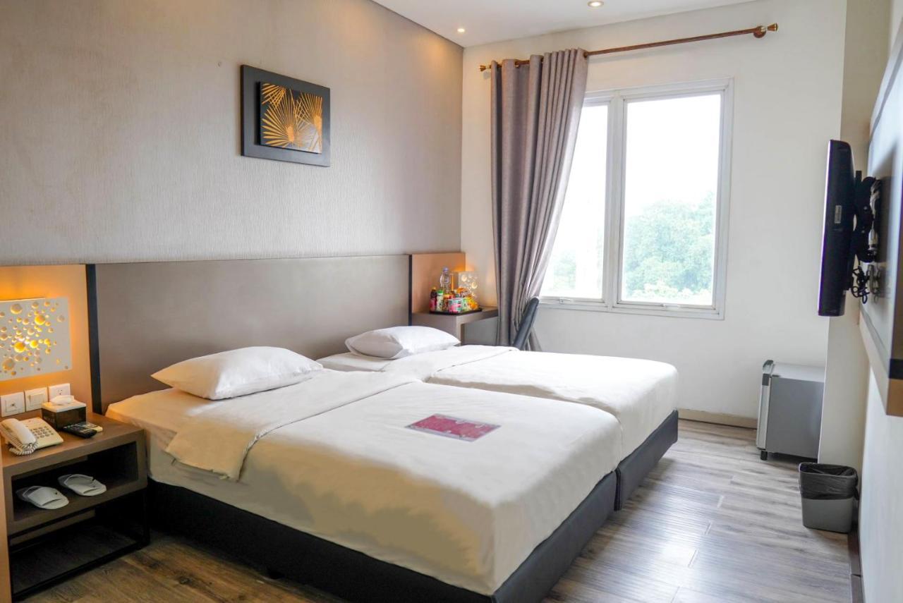 Oak Tree Urban Hotel Dżakarta Zewnętrze zdjęcie