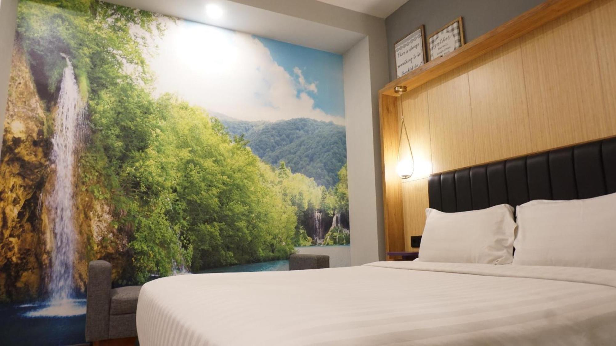 Oak Tree Urban Hotel Dżakarta Pokój zdjęcie