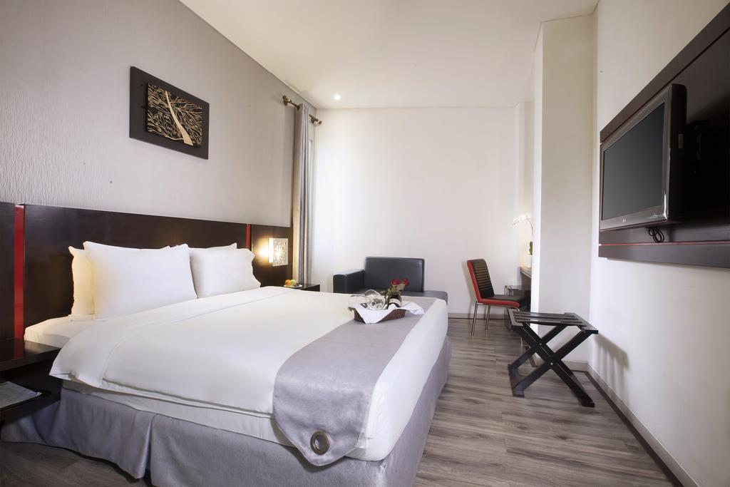 Oak Tree Urban Hotel Dżakarta Zewnętrze zdjęcie